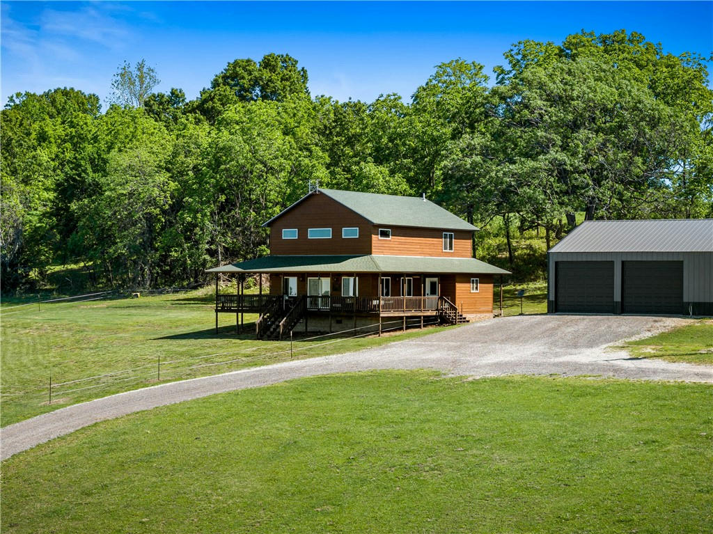 400 COUNTY ROAD 953, GREEN FOREST, AR 72638, photo 1 of 47