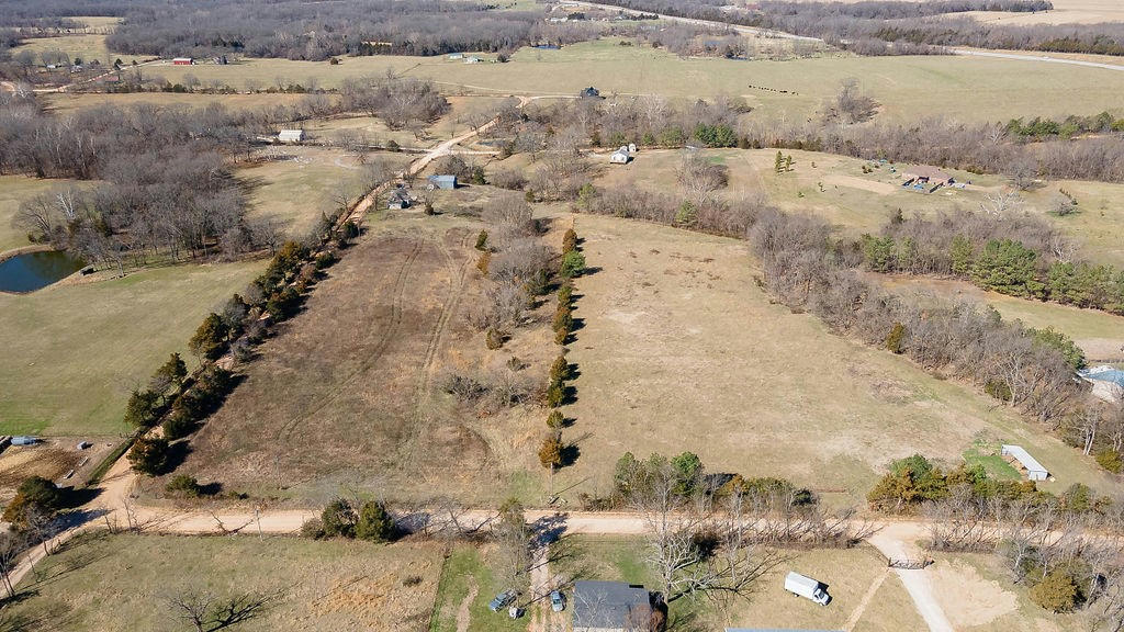 5 ACRES AT PERRY AND DENNIS MITCHELL ROAD, GARFIELD, AR 72732, photo 1