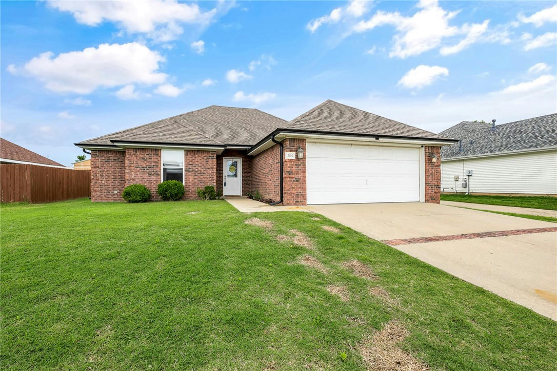 3100 S G ST, ROGERS, AR 72758, photo 1 of 19