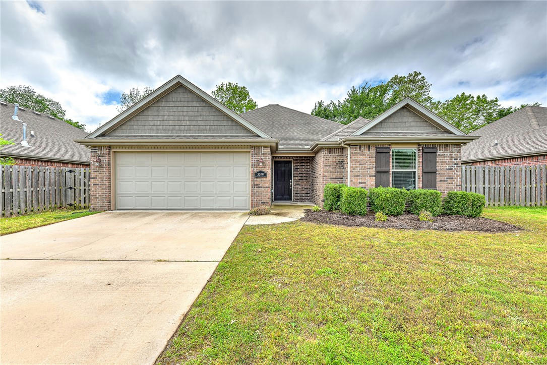 3579 W COUNTRY MEADOWS ST, FAYETTEVILLE, AR 72704, photo 1 of 26