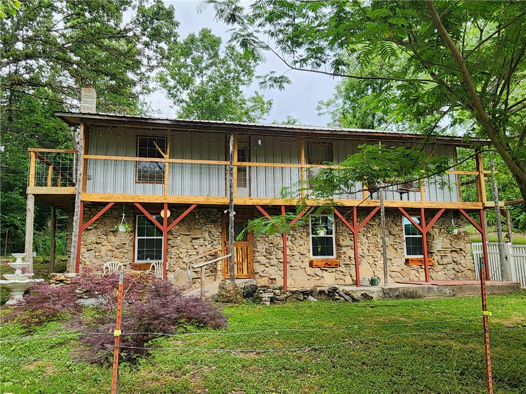 560 COUNTY ROAD 455, BERRYVILLE, AR 72616, photo 1 of 40